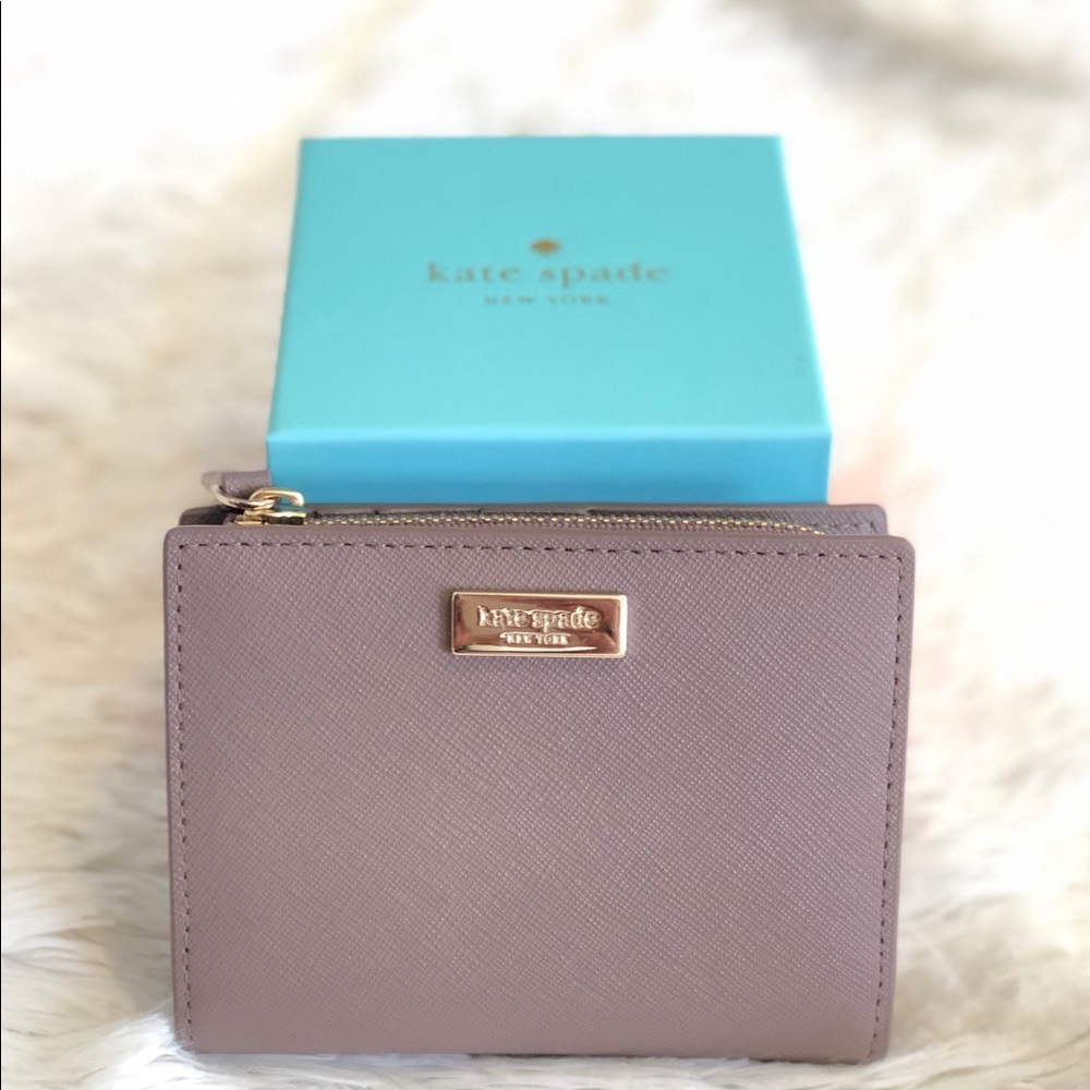 ♠️💯% Authentic Brand New Kate Spade Wallet